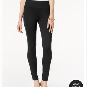 I.N.C. International Concepts Black Skinny Pants; Size: 4